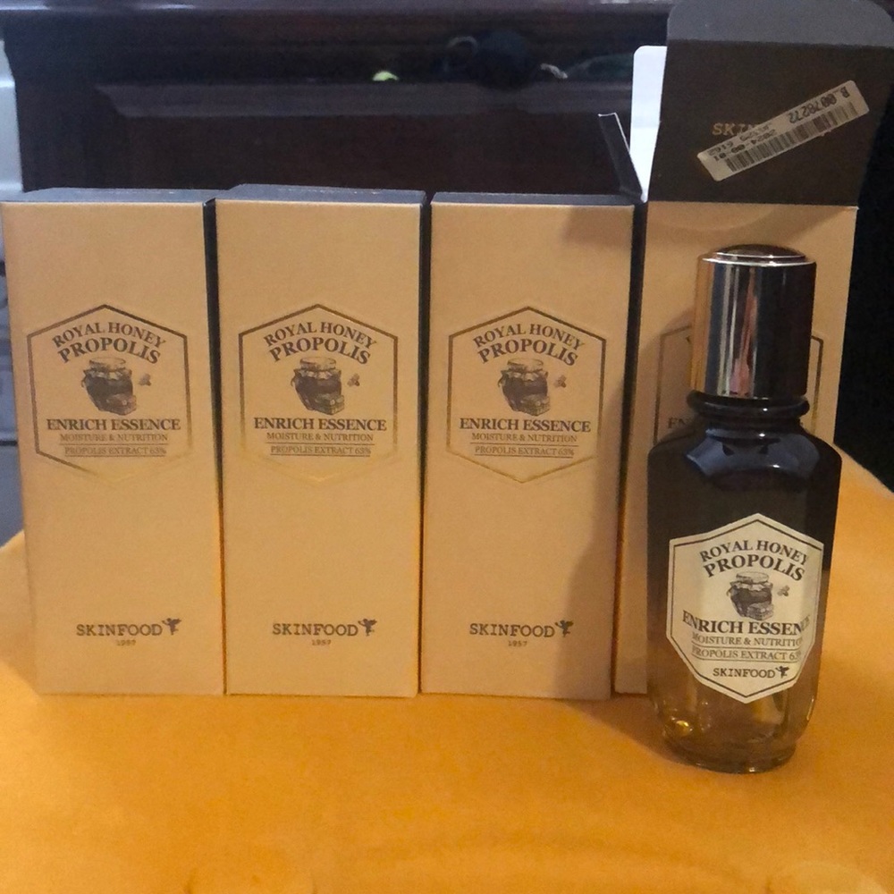Skinfood propolis essence lot of 4